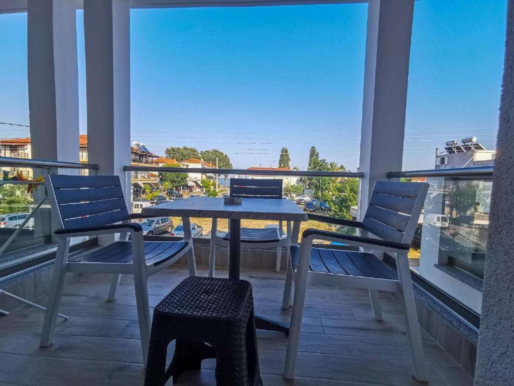 Armonia Luxury Suites Неа-Врасна Экстерьер фото